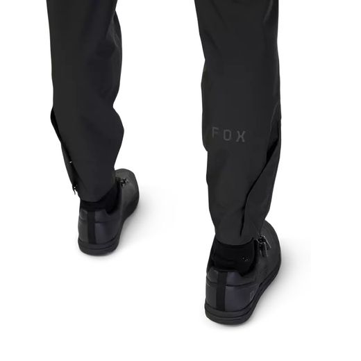 👖💧 Pantalón Fox Impermeable Ranger – Protección Total en Cada Ruta 🚵‍♂️🌧️ Protege tu Rendimiento Bajo Cualquier Condición Climática