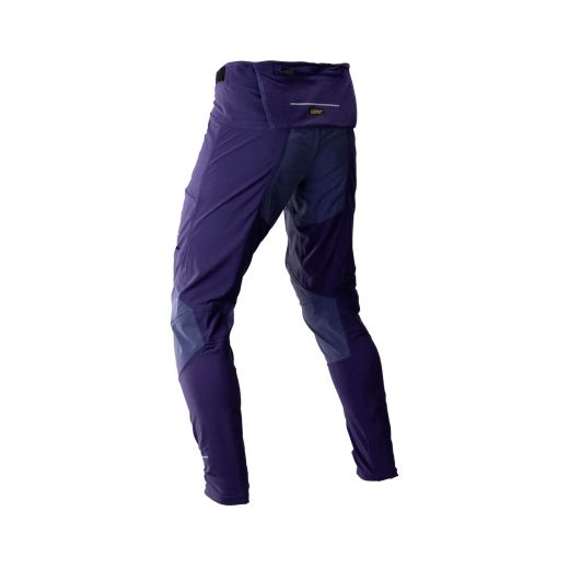 💙🚵‍♂️ Pantalón Largo Leatt MTB Trail 8.0 Cargo Azul Galaxy | Rendimiento, comodidad y resistencia total 🌄🔥