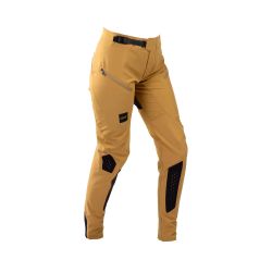🤎🌄 Pantalón Leatt MTB Gravity 3.0 Mujer Marrón Brass – Rendimiento, estilo y máxima libertad sobre la bici ⚡🚵‍♀️