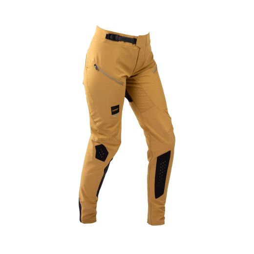 🤎🌄 Pantalón Leatt MTB Gravity 3.0 Mujer Marrón Brass – Rendimiento, estilo y máxima libertad sobre la bici ⚡🚵‍♀️