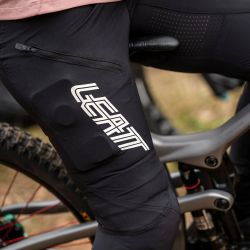 🖤⚡ Pantalón Leatt MTB Gravity 3.0 Mujer Race Negro – Potencia, estilo y rendimiento extremo 🚴‍♀️💨