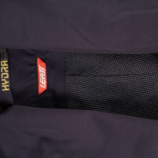 ⚫🚵‍♀️ Pantalón Leatt MTB HydraDri 3.0 Mujer Negro – Protección y confort en cada ruta 🌧️💨