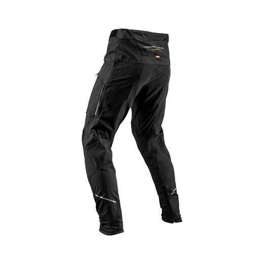 🤎🚵‍♂️ Pantalón Leatt MTB HydraDri 5.0 Marrón Loam – Protección total para los terrenos más duros 🌧️💨