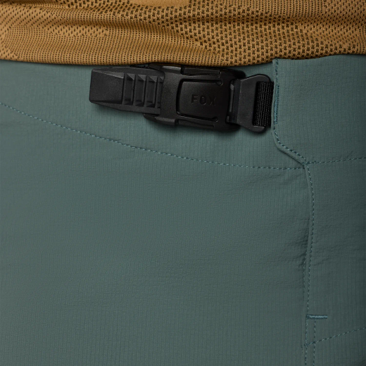 🚴‍♀️🦊 Pantalones Cortos Fox Ranger para Mujer 🌿✨: Comodidad y Rendimiento en MTB Verde militar