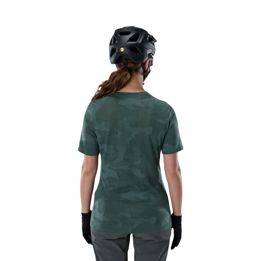🚴‍♀️🦊 Pantalones Cortos Fox Ranger para Mujer 🌿✨  Comodidad y Rendimiento en MTB