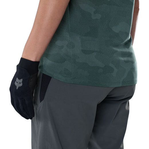 🚴‍♀️🦊 Pantalones Cortos Fox Ranger para Mujer 🌿✨  Comodidad y Rendimiento en MTB
