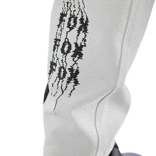 👖🦊 Pantalones Fox Defend Park – Resistencia y Rendimiento para MTB 🚵‍♂️⚡