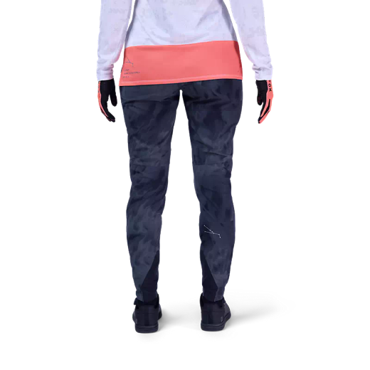 🌕 Pantalones FOX MTB Ranger Lunar Special Edition de Mujer – Rendimiento, comodidad y estilo lunar 🚵‍♀️✨