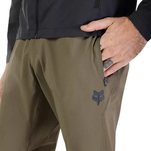 🚵‍♂️🦊 Pantalones Fox Ranger 🌄🔥– Rendimiento y Comodidad para Cada Ruta Color Verde militar