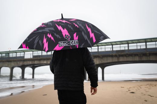 Paraguas Muc-Off Bolt 🌩️ | Diseño Deportivo, Resistente al Viento y Compacto