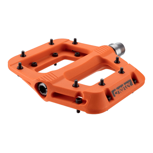 🚴‍♂️🔥 Pedal Race Face Chester Naranja – Agarre, ligereza y control para MTB