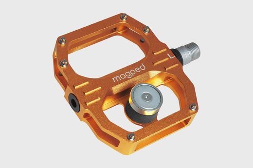 Pedales Magped Sport2 150N Naranja | Control magnético con estilo y libertad total