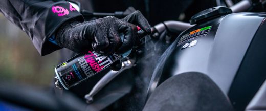 Pistola Muc-Off Acabado Mate 250ml 🚴‍♂️ Protección y Brillo Perfecto 🖤 Sin Marcas