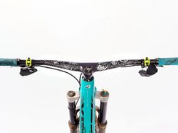 Protector de Barra en Forma de Panal AMS - BLPM