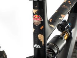 Protector de Cuadro MTB AMS x Red Bull Rampage Frame Guard Extra Desert Camo 🚵‍♂️ |  🏔️