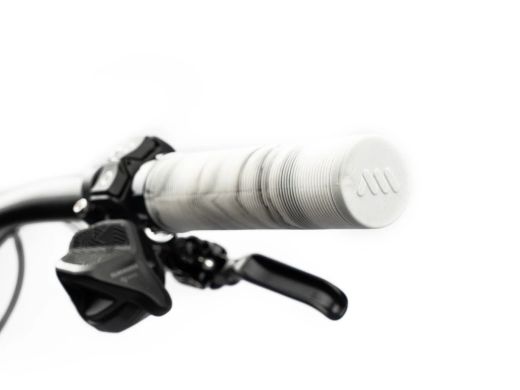 🤍🚵‍♂️ Puños AMS Barcode – Camuflaje Blanco | Agarre premium con estilo único