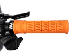 🧡🖐️ Puños AMS Rise – Naranja: Agarre Máximo y Estilo Explosivo para tu MTB