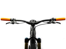 🧡🖐️ Puños AMS Rise – Naranja: Agarre Máximo y Estilo Explosivo para tu MTB