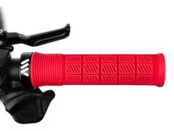 🔴🔥 Puños AMS Rise – Rojos: Agarre, Potencia y Estilo Racing para tu MTB