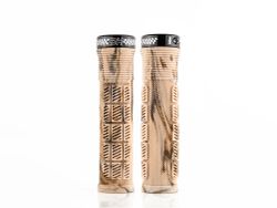 ✋🔥 Puños AMS X Bernard Kerr Rise Grips Sand Camo – Máximo Agarre y Control para MTB