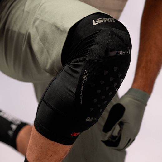 🖤💥 Rodilleras Leatt 6.0 Evo Lite Black - Protección avanzada, ligera y de alto rendimiento para tus rutas 🚵‍♂️✨