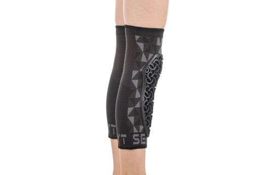 🛡️ Rodilleras Niño Flow Arlecchino Gris / Negro 🩶🖤 | Protección Infantil MTB, Trail y Enduro 🚵‍♂️🔥