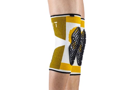 🛡️🤍 Rodilleras Protectoras Flow Knee White Gold – Protección, Comodidad y Libertad de Movimiento MTB 🚵‍♂️✨