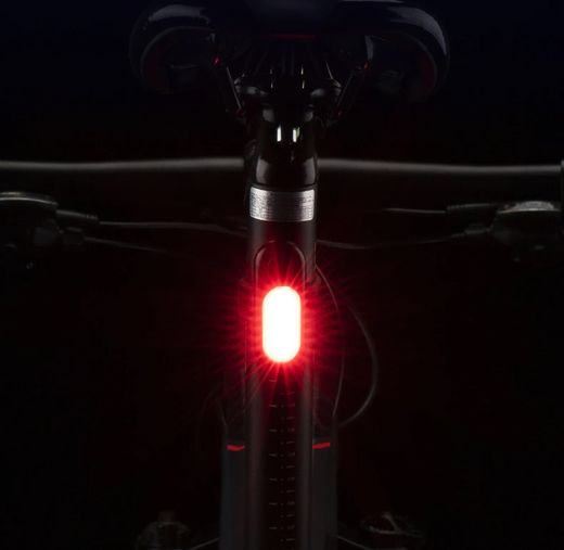 🔴⚪  Set de Luces LED Raiders 🚴‍♂️🔦 – 75 Lúmenes | Delantera + Trasera | Recargable USB 🔋 | Homologación CE 🛡️ | Máxima Visibilidad y Seguridad 🚨