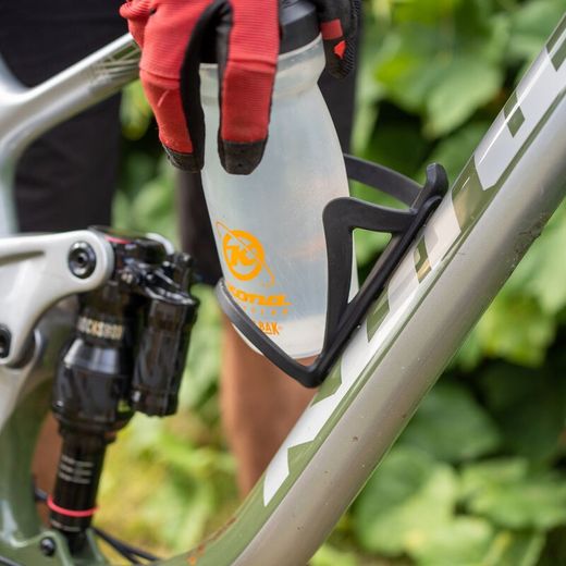 🖤🚴‍♂️ Portabidón Sidetrack Cage Right/Left Black  💧 Hidratación siempre a mano, derecha o izquierda