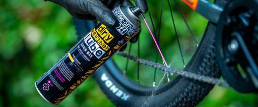 Spray Muc-Off Lubricante Cadena Ambiente Seco 400 Ml (Dry Ptfe Chain Lube)