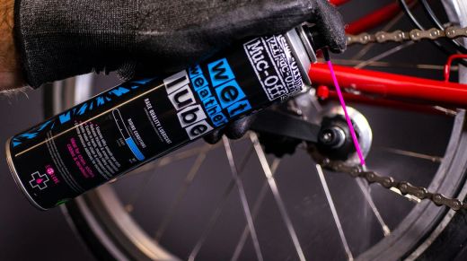 Spray Muc-Off Lubricante Cadena Clima Húmedo 400ml 🚴‍♂️💦 | Máxima Protección y Rendimiento Bajo la Lluvia 🌧️🛡️