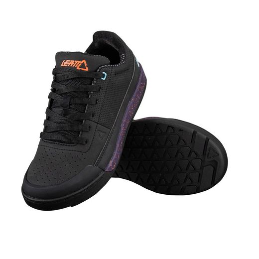 Zapatillas Leatt 2.0 Flat WN Negro: Agarre, Comodidad y Estilo para Mujeres Deportistas