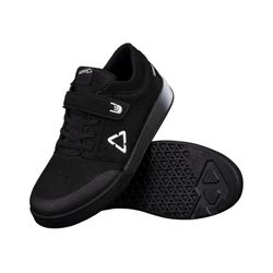 Zapatillas Leatt Flat 2.0 Niño Negro: Agarre y Comodidad para Jóvenes Aventureros