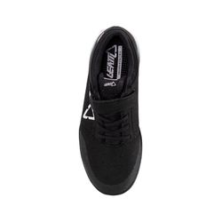 Zapatillas Leatt Flat 2.0 Niño Negro: Agarre y Comodidad para Jóvenes Aventureros