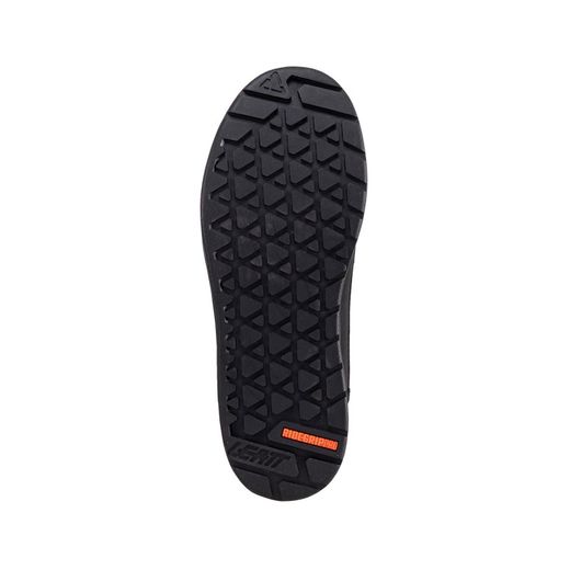 👟🖤🚵‍♂️ Zapatillas Leatt Flat 3.0 Stealth: Rendimiento, Comodidad y Estilo para Ciclistas Exigentes